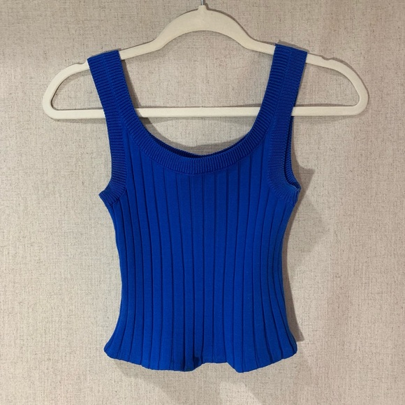 Wayne Rogers Tops - Wayne Rogers/Blue knit tank top